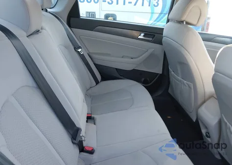 2016 Hyundai Sonata Sport z USA, uszkodzony, nr VIN 5NPE34AF2GH322773